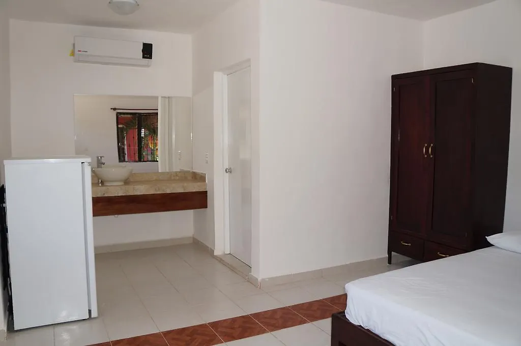 Hotel Tequila Tulum 3*,